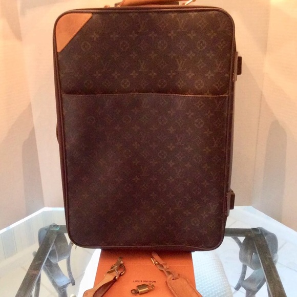 Louis Vuitton Pegase Voyage 55 - Picture 1 of 10